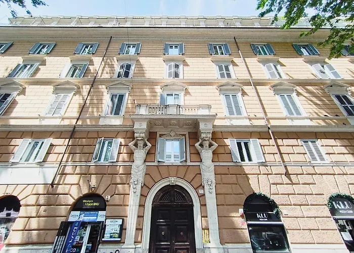 Ale & Niki'S Home 4*