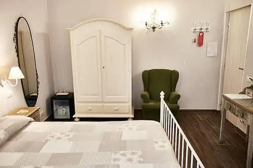 Гостевой дом Ale & Niki'S Home 4*